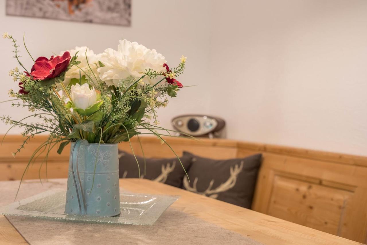 Ferienwohnung Lilly การ์มิช-พาร์เทนเคียร์เชน ภายนอก รูปภาพ