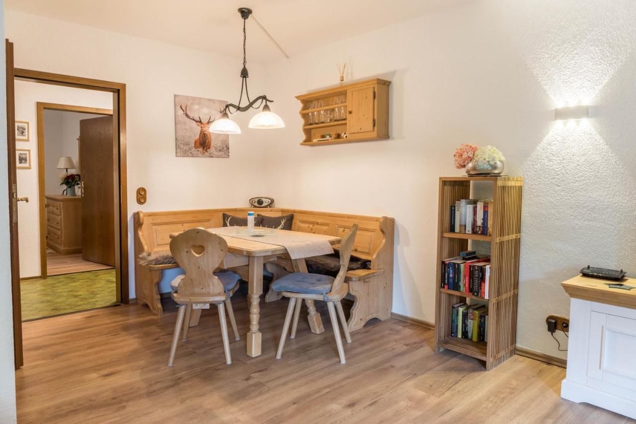 Ferienwohnung Lilly การ์มิช-พาร์เทนเคียร์เชน ภายนอก รูปภาพ